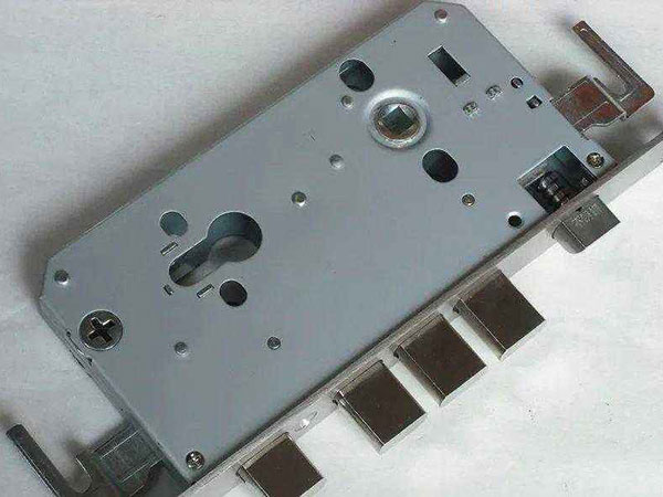 中宁24小时上门开锁公司